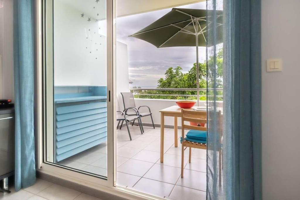 Flamboyant - Studio 2 Personnes Avec Lit De Qualite Hoteliere Separable Pour Couple Ou Amis Avec Tres Belle Terrasse A 12 Min A Pied Ou 4 Min En Voiture Du Lagon De L'Ermitage - St Gilles Les Bains La Saline Le Bains Buitenkant foto